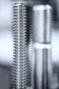 Conheça a fábrica de barras roscadas referência no mercado